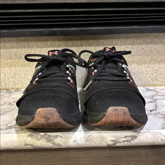 Under‎ Armour Black w multi color accents Breathe Bliss Training Shoe Size 7W - Picture 5 of 8